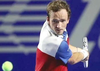 Status Medvedev Dipertanyakan Pemerintah Inggris