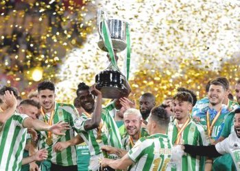 Adu Penalti, Betis Juara