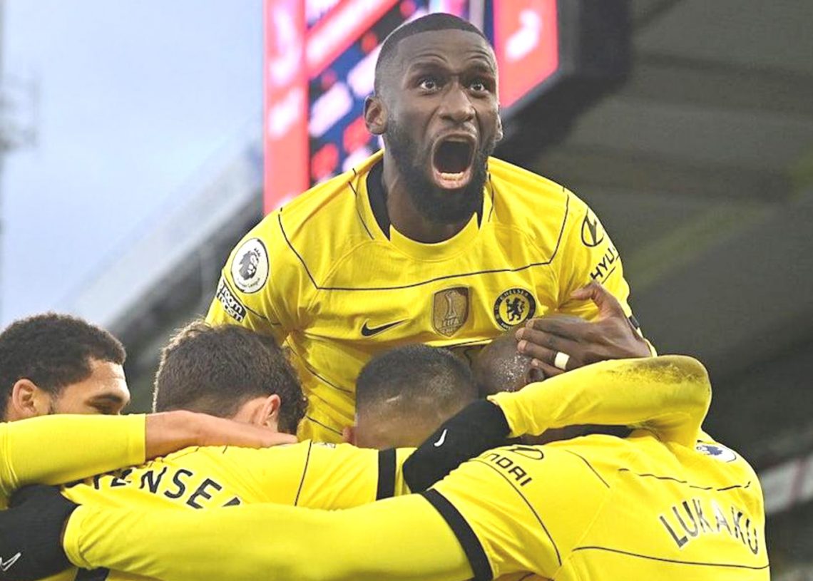 Pemain Chelsea merayakan kemenangan 2-0 atas Crystal Palace. (net)