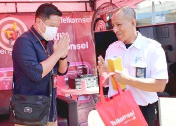 Layanan Data Telkomsel Naik Tinggi