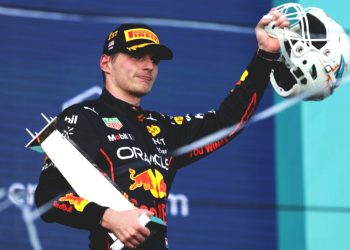 Max Verstappen dan Sergio Perez Perpanjang Catatan Finish Tercepat