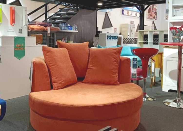 Produk furniture minimalis yang dipamerkan di Jakarta Fair Kemayoran 2022.(ist)