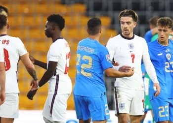 Ditonton 2000 Anak-anak, Inggris Ditahan 0-0 Italia