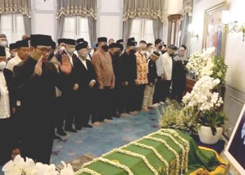 Disambut Lantunan Dzikir, Jenazah Eril Tiba di Gedung Pakuan Bandung