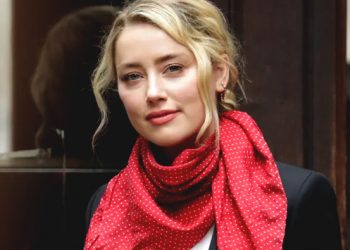 Tawaran Banding Amber Heard Ditolak Hakim