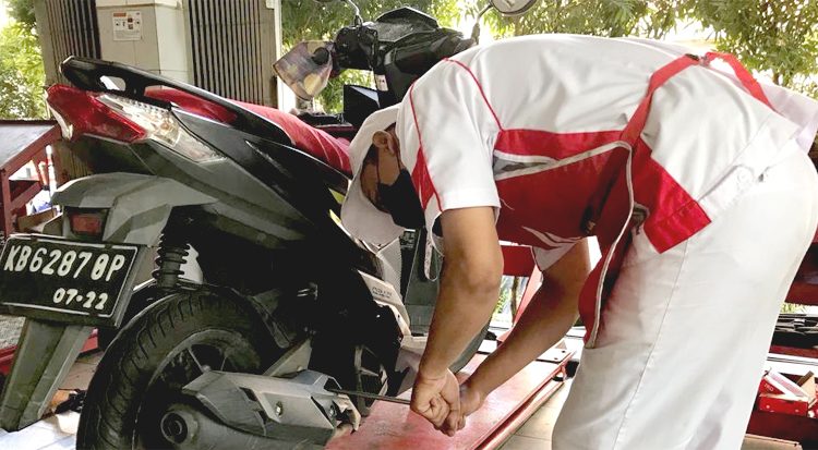 AHASS bengkel resmi sepeda motor Honda, yang melayani servis dan penggantian spare part serta AHM OIL terstandarisasi baik.(ist)