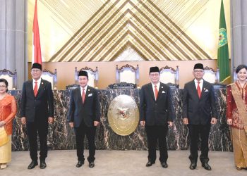 Dewan Komisioner OJK Periode 2022 – 2027 Resmi Dilantik