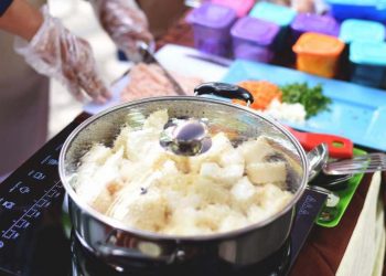 PLN Batalkan Program Kompor Listrik