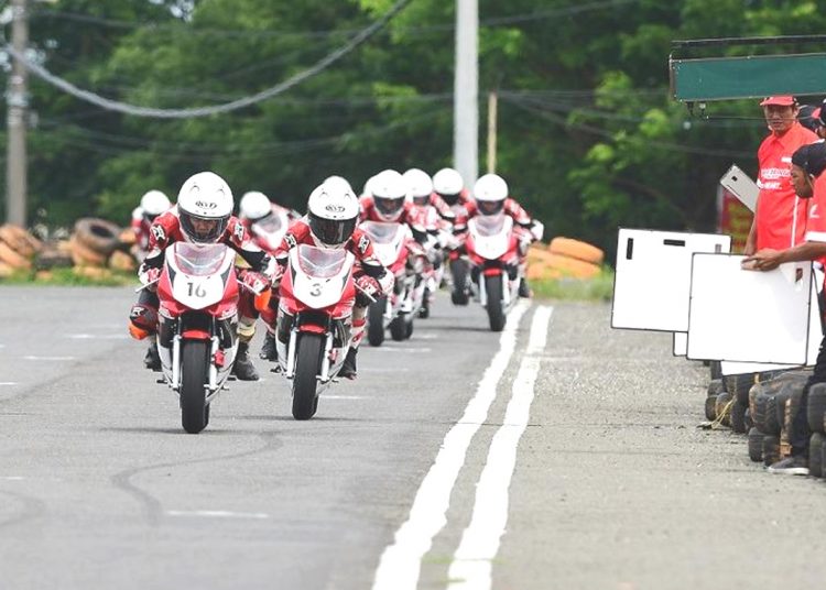 Para pebalap muda mengikuti pelatihan putaran ke dua Astra Honda Racing School.(ist)