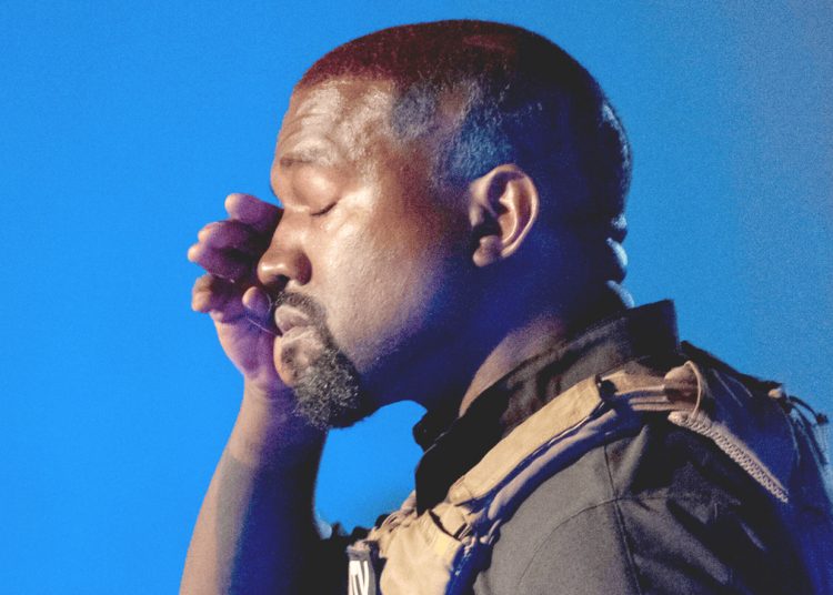 Kanye West kontroversi dan ditolak di mana-mana karena komentar sembrononya yang membuat apes.(net)