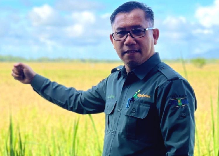 Kepala Dinas Tanaman Pangan dan Hortikultura Provinsi Kalbar, Florentinus Anum.(ist)