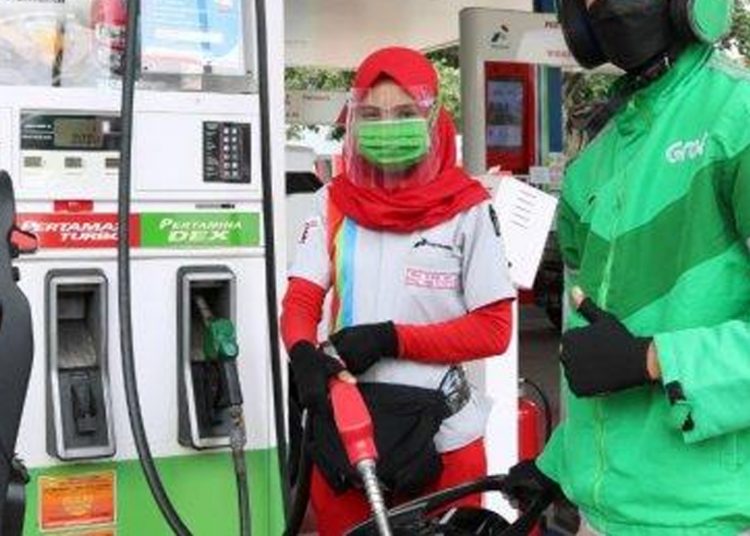 Harga BBM dan kendaraan online ikut memantik inflasi.(net)
