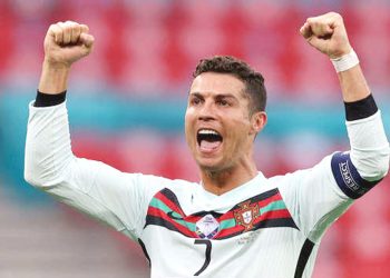Pangeran MbS Siapkan Rp 4,8 Triliun untuk Rekrut Ronaldo