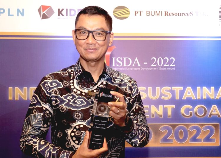 Dirut PLN, Darmawan Prasodjo sukses meningkatkan kinerja operasional perseroan.(ist)