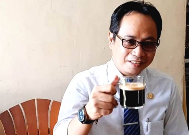 Kepala Dinas Perkebunan dan Peternakan Provinsi Kalimantan Barat, Heronimus Hero.(ist)