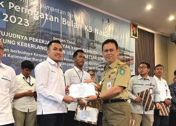 Konsisten Jalankan K3, PLN UID Kalbar Raih Penghargaan