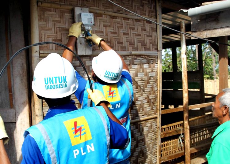 PLN memberikan promo diskon 50 persen untuk penyambungan listrik baru kepada seluruh masyarakat tidak mampu dan berada di daerah Terdepan, Terluar, Tertinggal (3T).(ist)