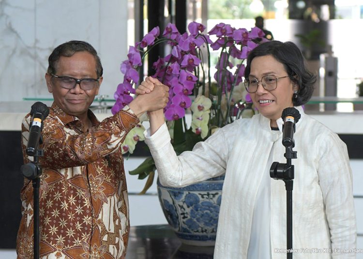 Menko Polhukkam, Mahfud MD  dan Menkeu Sri Mulyani.(ist)