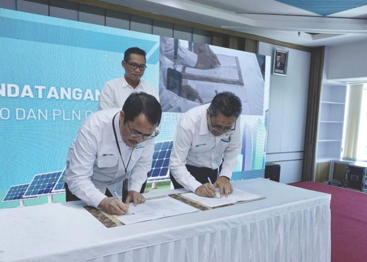 Penandatanganan kerjasama PLN Puspampro dan PLN Gas & Geothermal, Senin.(ist)