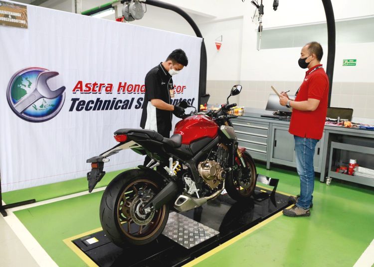 Teknisi Astra Honda Motor.(ist)