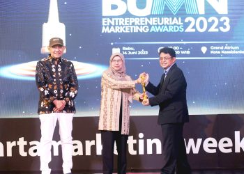 PLN Jadi Best of The Best Company di Ajang BUMN Entrepreneurial Marketing Awards 2023