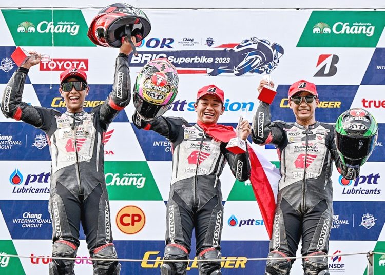 Pebalap Astra Honda Racing Team sukses mengibarkan merah putih di ajang balap Honda Thailand Talent Cup (TTC) di Chang International Circuit, Buriram, Thailand, Jumat. (ist)