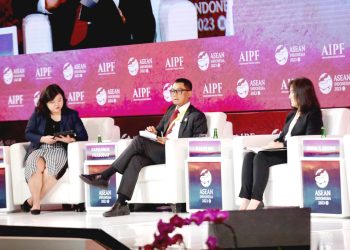 Dirut PLN Suarakan Kolaborasi Global Wujudkan Transisi Energi