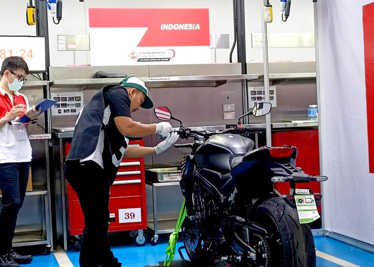 Tiga perwakilan AHM akan unjuk skill di Honda Global Technician Contest Motorcycle (GTC) 2023, di Honda Technical College Kanto, Tokyo, Jepang.(ist)