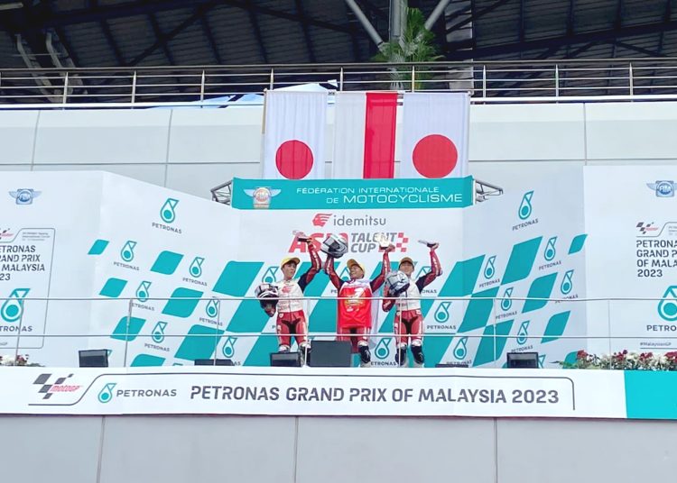 Pebalap asal Indonesia binaan PT Astra Honda Motor (AHM) Veda Ega Pratama berhasil mengunci gelar juara Idemitsu Asia Talent Cup (IATC) musim 2023.(ist)