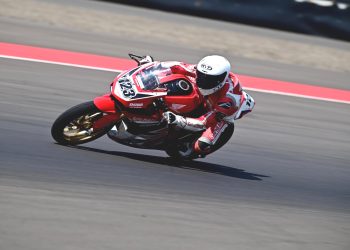 CBR Series Antar Astra Honda Raih Dua Gelar Juara di Mandalika Racing Series