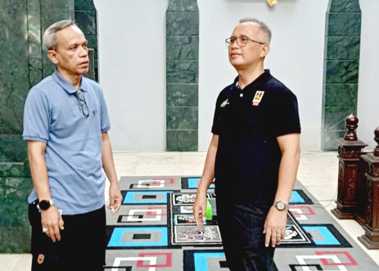M Jamharis, Ketua Pengurus Masjid Raya Singkawang, Kalimantan Barat dan Penjabat Wali Kota Singkawang, Drs H.Sumastro, M.Si.(ist)