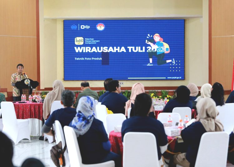 Pelatihan kewirausahaan bagi penyandang disabilitas tuli yang difasilitasi DJP dan KND, Kamis.(ist)