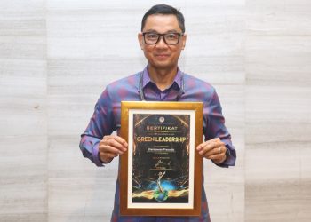 PLN Pecah Rekor Borong 20 Proper Emas KLHK 2023