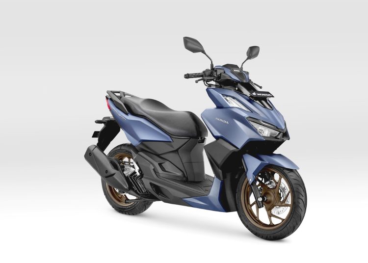 Honda Vario 160 kini tampil semakin segar dan sporty.(ist)