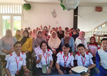 Asmo Kalbar Edukasi #Cari_aman di Posyandu Kasih Ibu