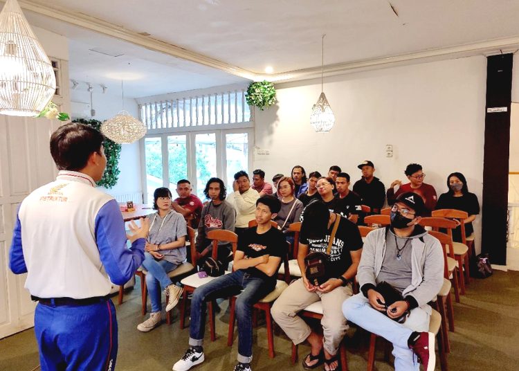 Ngebuburit Astra Motor Kalbar bersama Komunitas Honda Supra Club Chapter Pontianak.(ist)