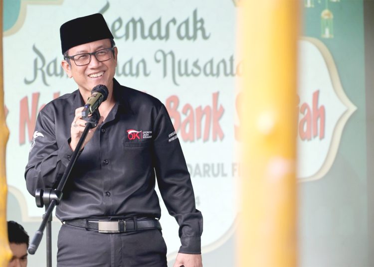 Kepala OJK Provinsi Kalimantan Barat, Maulana Yasin Kampanye Yok Nabung di Pondok Pesantren Darul Fikri, Kubu Raya, Rabu.(ist)
