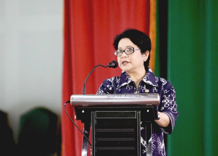 Sophia Wattimena, Ketua Dewan Audit merangkap Anggota Dewan Komisioner OJK.(ist)
