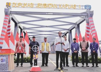 PLN Turut Sukseskan Peresmian Duplikasi Jembatan Kapuas 1 Pontianak
