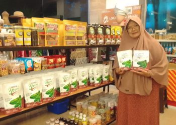Manfaatkan KUR Bank Kalbar, Keripik 3 Bujang Tetap Best Seller