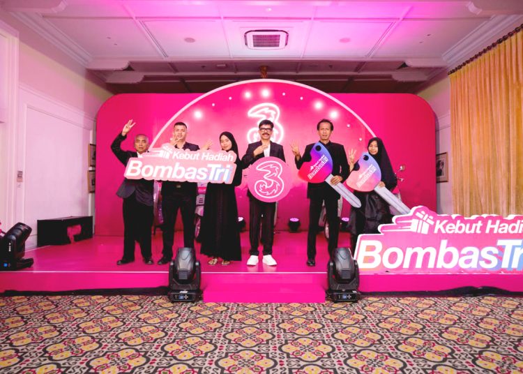 Pemenang BombasTri :  Program Kebut Hadiah BombasTri telah menarik antusiasme pelanggan hingga terpilih lebih dari 3.000 pemenang selama periode undian. (ist)