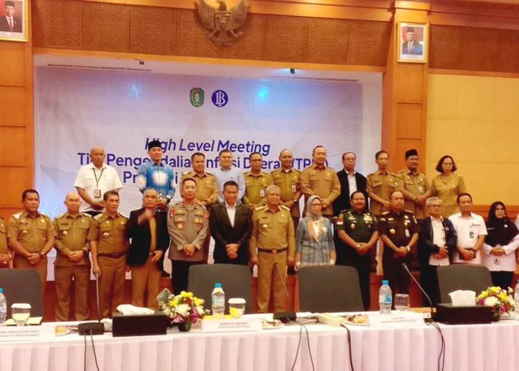 Pertemuan High Level Meeting Tim Pengendalian Inflasi Daerah (TPID) Kalimantan Barat di Pontianak, Selasa.(matra)