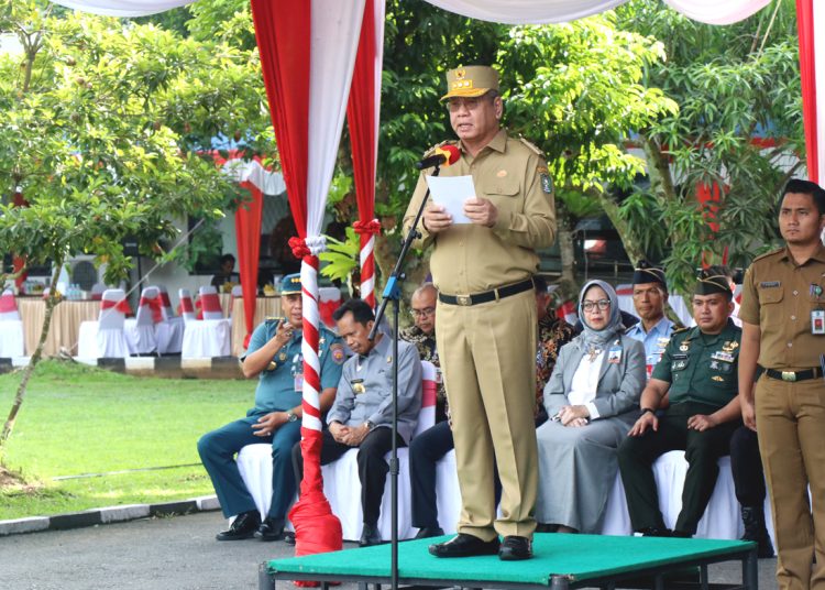 Pj Gubernur Kalimantan Barat, Harisson memimpin Upacara HUT BPKP ke-41 di Pontianak, Kamis.(ist)