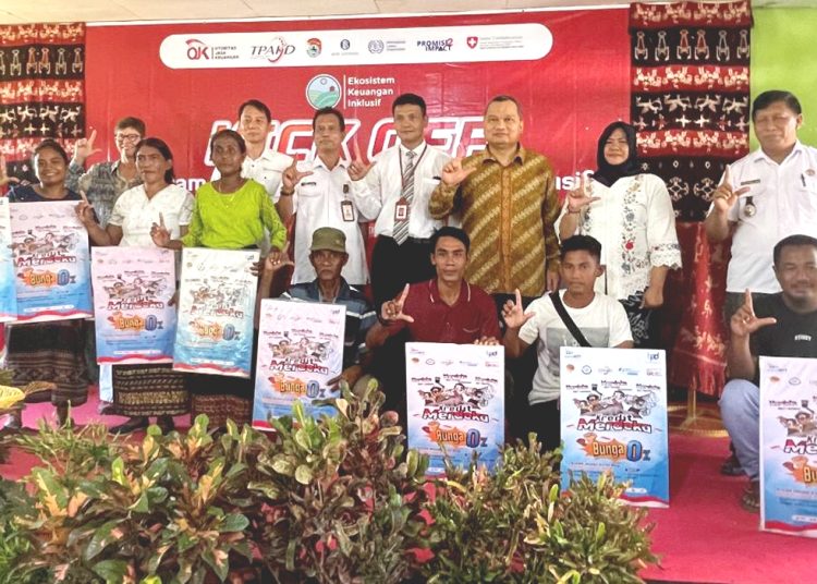Peluncuran program literasi keuangan di perdesaan yang dilakukan sinergi OJK, ILO dan Bank NTT, Rabu. (ist)