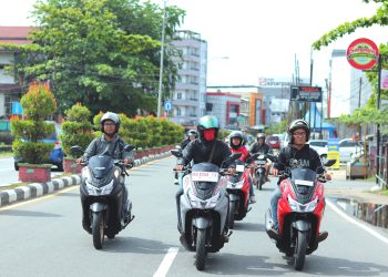 Serunya Touring Bersama Tiga Yamaha