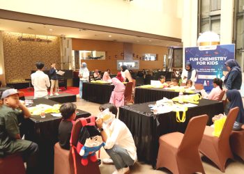 CIC Untan Bersama Aston Pontianak Dorong Anak Berani Bicara