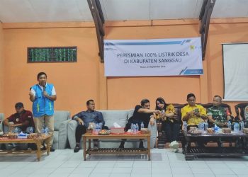 PLN Nyalakan 100 Persen Listrik Desa di Sanggau