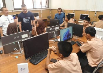 XL Axiata Hibahkan 3 Juta MB Kuota untuk Puluhan Sekolah