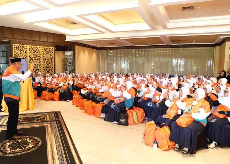 Pelepasan Umroh Satu Pesawat bersama BTPN Syariah, Rabu. (ist)