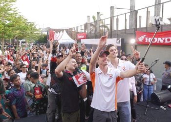 Kebersamaan Komunitas Honda PCX Menggema di MotoGP Mandalika 2024